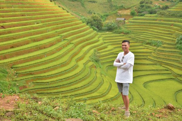 Du Lịch Nắng Vàng